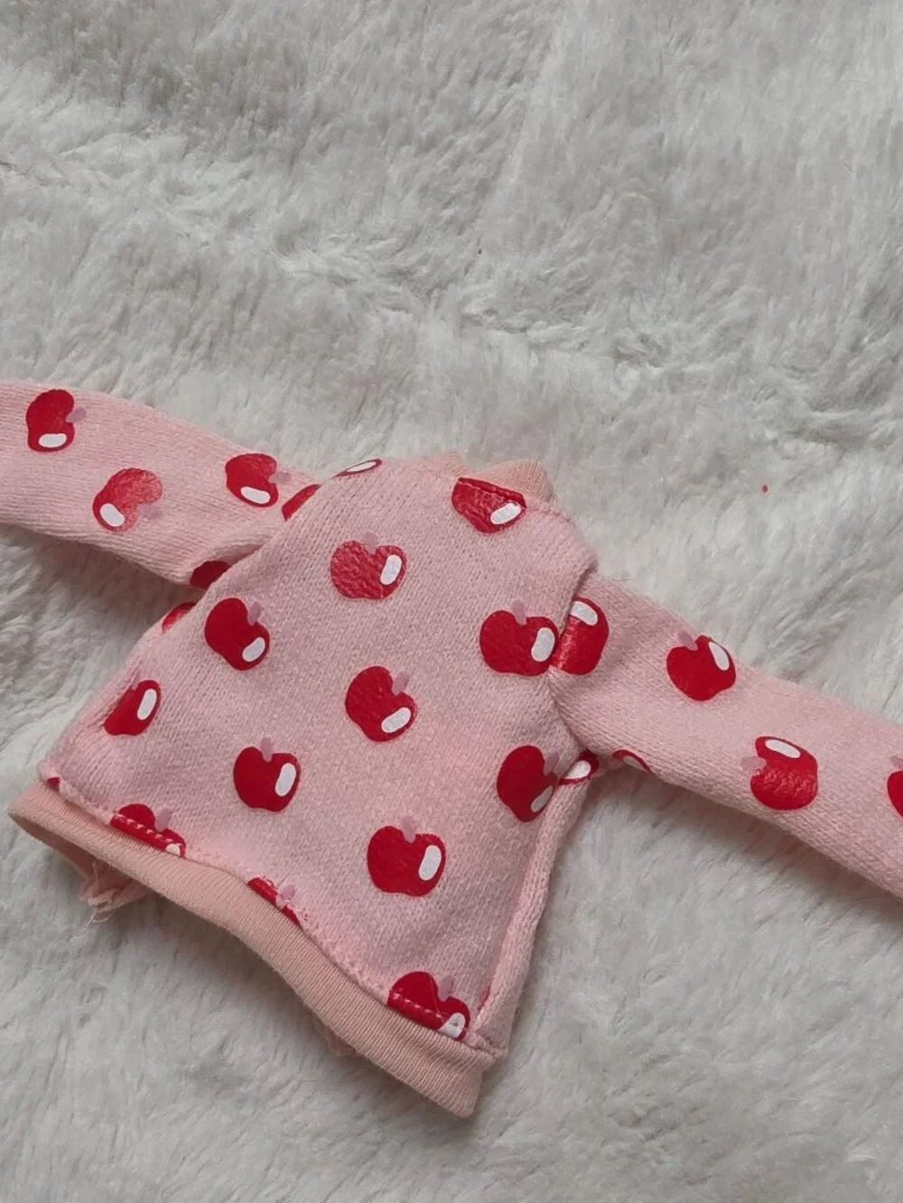 Disney ily 4EVER Snow White Pink Apple Cardigan Sweater Doll Clothes 11”